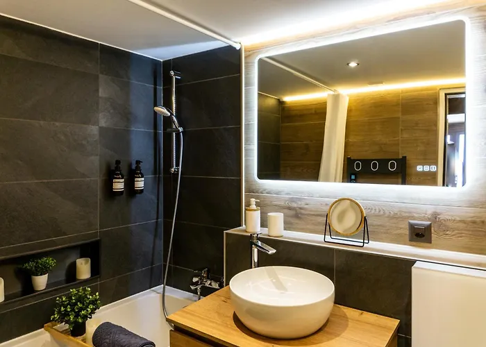 Ace Location With Pool & Sauna Apartament Crans-Montana